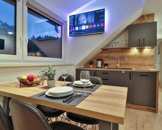 Apartments Seventy Seven - Kranjska Gora - Comedor