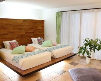 Beach Room - Onna - Habitación