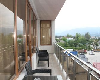 Hotel 725 - Batum - Balcón