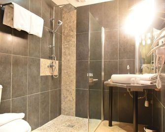 Hotel Les Alpes - Gréoux-les-Bains