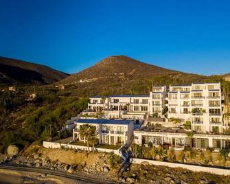 Tranquil and Relaxing Beachfront Condo with Exceptional Views! - Los Barriles - Building