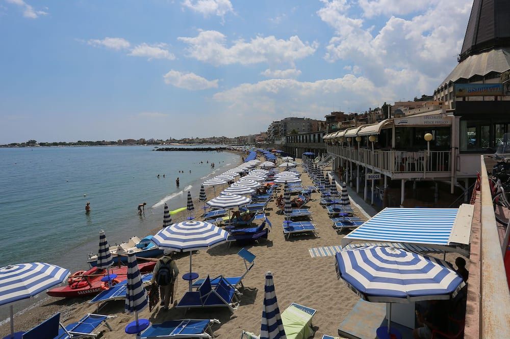 Hotel San Giovanni - ג'יארדיני נאקסוס - חוף