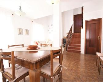 Casa Borgo Sant'Agata - Imperia - Jídelna