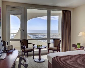 Hôtel Mercure La Grande Motte Port - La Grande-Motte - Schlafzimmer