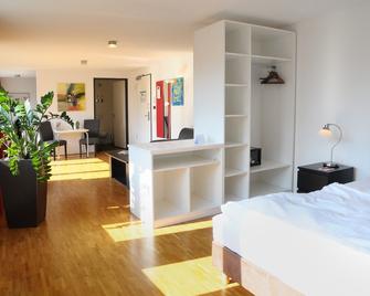 Seeger Living Comfort Downtown - Karlsruhe - Bedroom