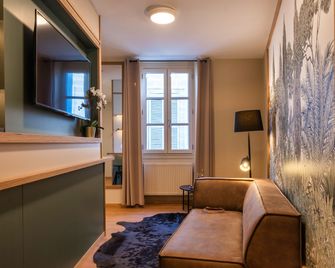 جارلاند هوتل أفينون سنتر - أفينيون - غرفة معيشة