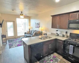 Luxury Condo in the Library Square District - Salt Lake City - Cozinha