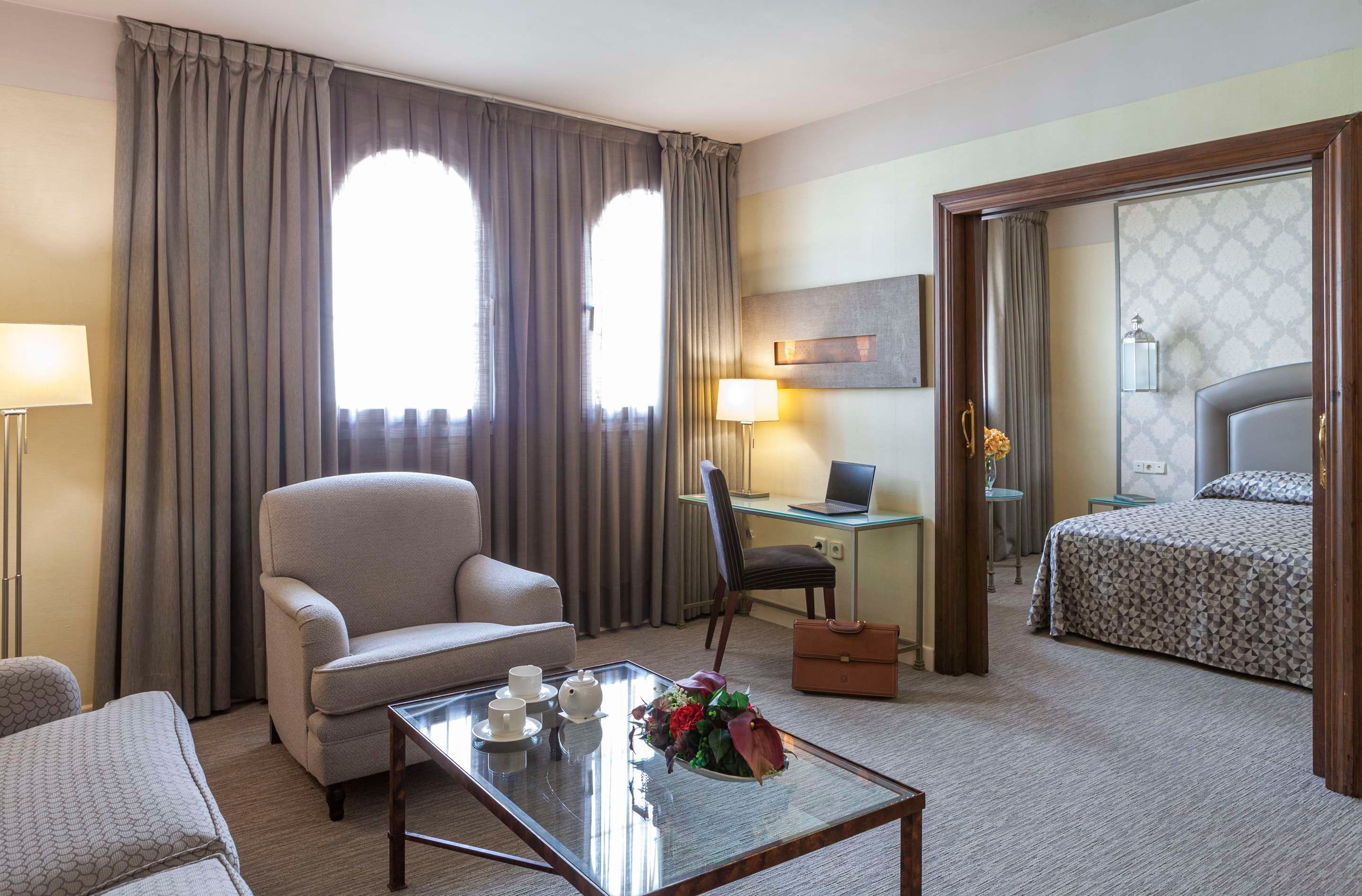 Hotel Macià Alfaros - קורדובה - חדר שינה