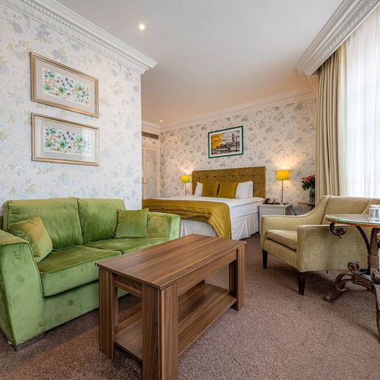 Other view of Ashburn Hotel