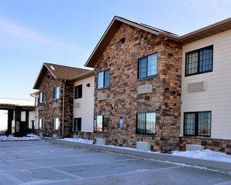 Cobblestone Inn & Suites - Holstein - Holstein - Building