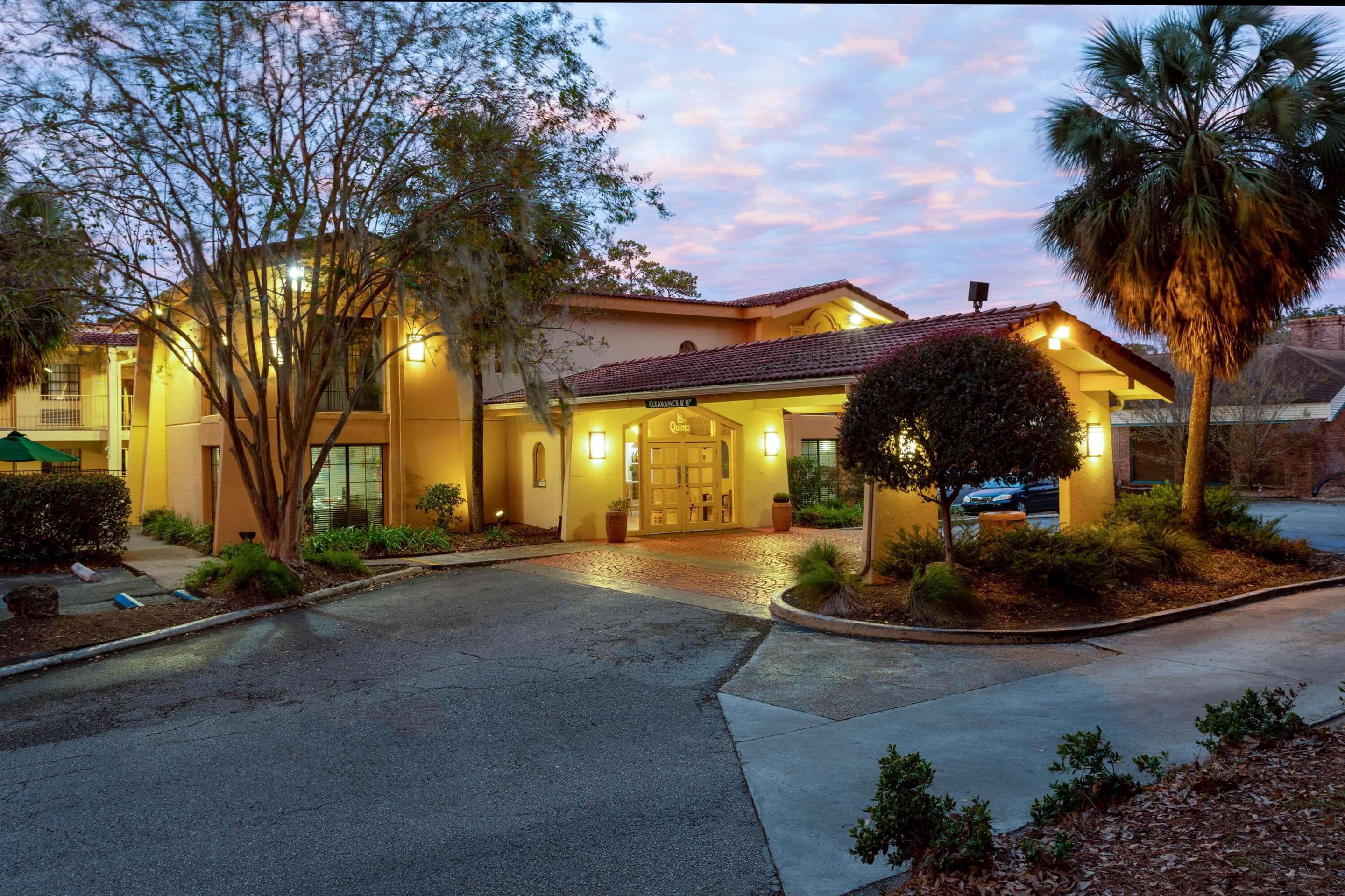 La Quinta Inn by Wyndham Tallahassee North - טאלהאסי - בניין