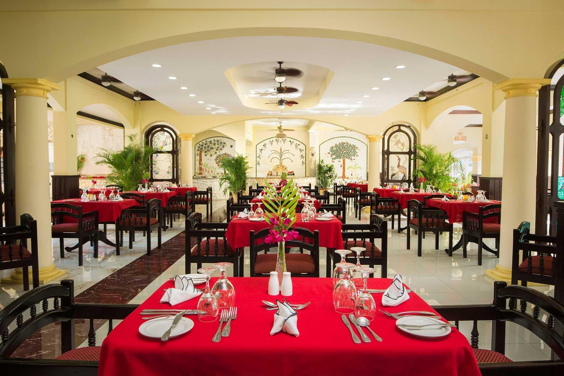 سي جاردن بيتش ريزورت - شامل جميع الخدمات - مونتيغو باي - مطعم