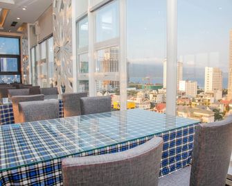 Golden Rose Hotel Danang - Da Nang - Μπαλκόνι