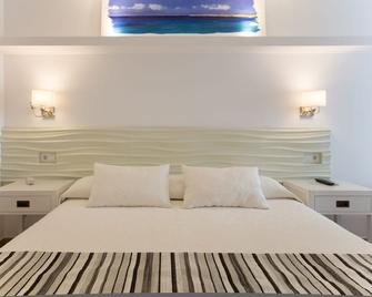 Hotel Bahia Formentera - La Savina - Chambre