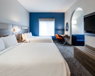 Holiday Inn Express Vancouver North - Salmon Creek By IHG - Vancouver - Bedroom