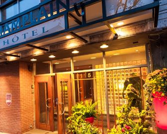 Hôtel Champlain Vieux Québec - Quebec - Byggnad