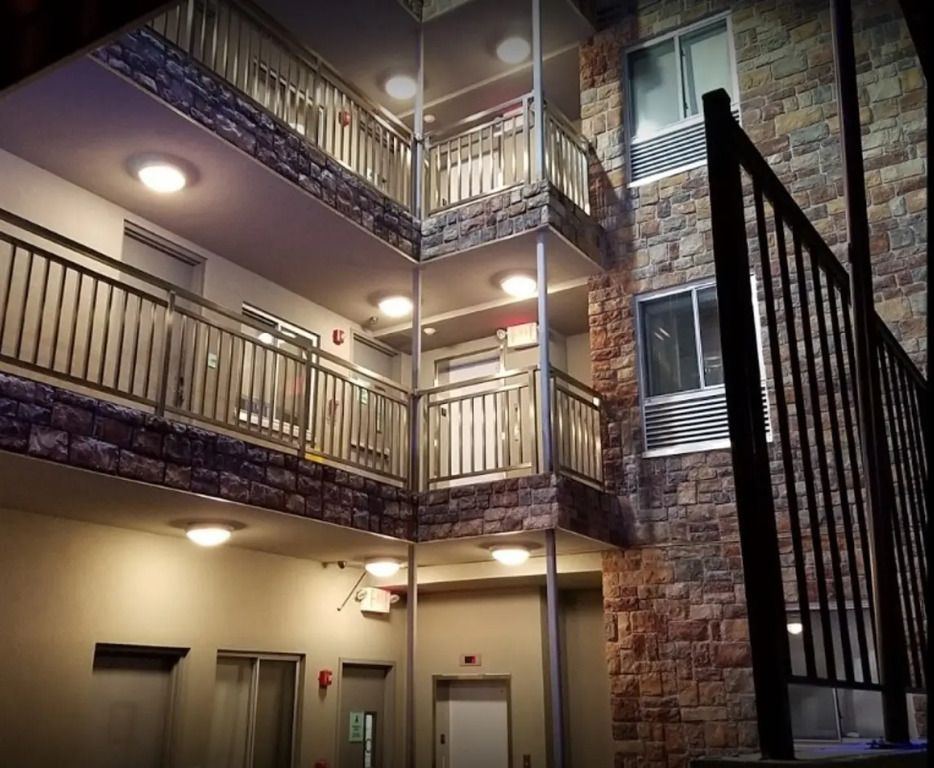 Rodeway Inn Near JFK Airport - קווינס - בניין