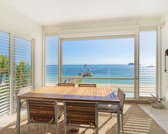 Deep Blue 14 Apartment - Halekai Moreton island - Tangalooma - Varanda