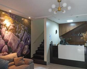Real Hotel Empreendimentos - São Raimundo Nonato - Front desk