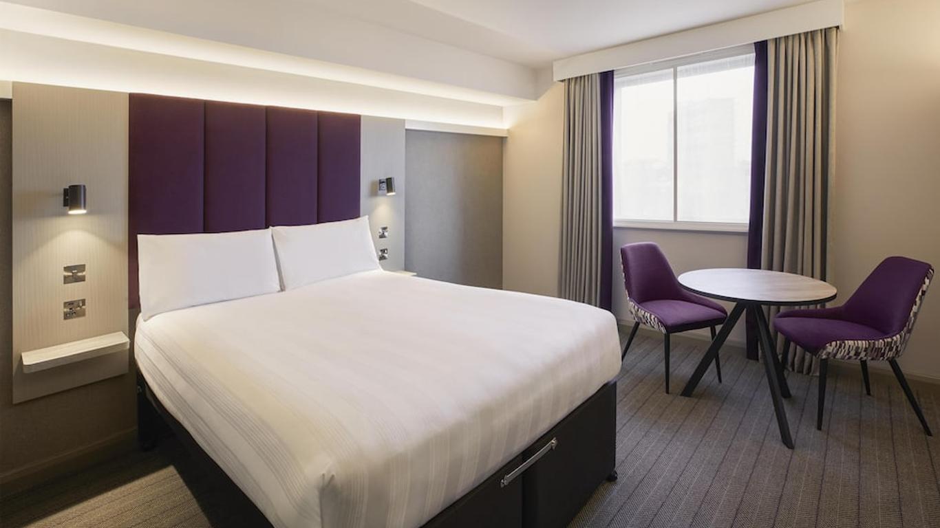 بريميير إن دورهام - نيويتون آيكمليفتل