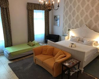 Lovely Flat in a Lovely City - Steyr - Sala de estar