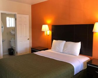 Arroyo Village Inn - ארויו גרנדה - חדר שינה