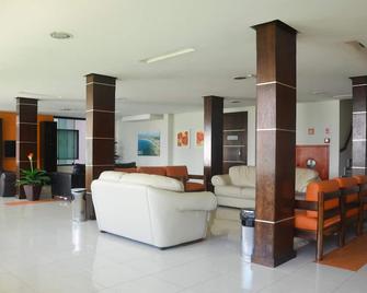 Thanharu Praia Hotel - Anchieta - Lobby