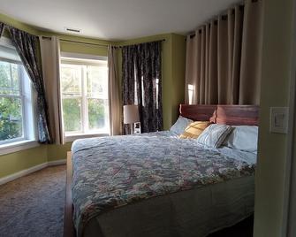 The Greenleaf House - Chicago - Bedroom