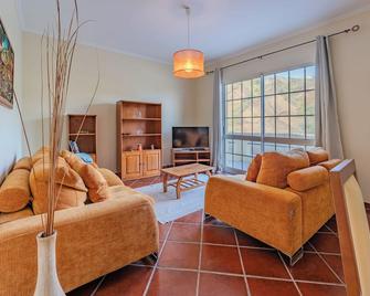 Simoes Apartment By Holiday Rental Madeira - Porto Santo - Vardagsrum