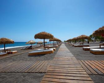 Black Rose Suites - Agios Georgios - Strand