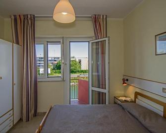 Hotel Laurin - Camaiore - Schlafzimmer