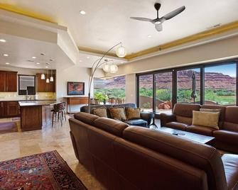 Red Rock - Saint George - Living room