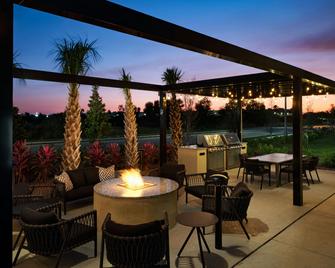 TownePlace Suites by Marriott Fort Myers Southeast - Fort Myers - Patio