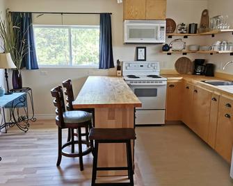 Iconic Cabin on Lighthouse Route - Lunenburg - Küche