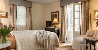Journey Inn Bed & Breakfast - Hyde Park - Bedroom