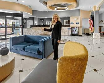 Robinson Inn And Suites - Robinson - Lobby