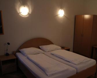 Suite Hotel 200m zum Prater - Vienna - Bedroom