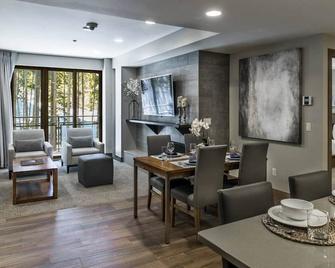 Ski-in/Ski Out 1 bedroom 2 bathroom Grand Colorado on Peak 8 - 布雷肯里奇 - 餐廳