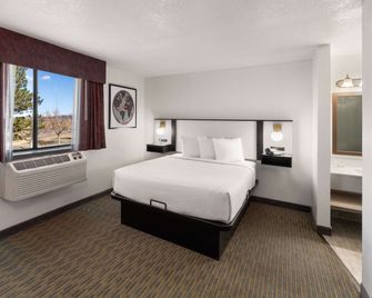 Sylo Hotel Denver Airport, A Ramada By Wyndham - Aurora - Habitación