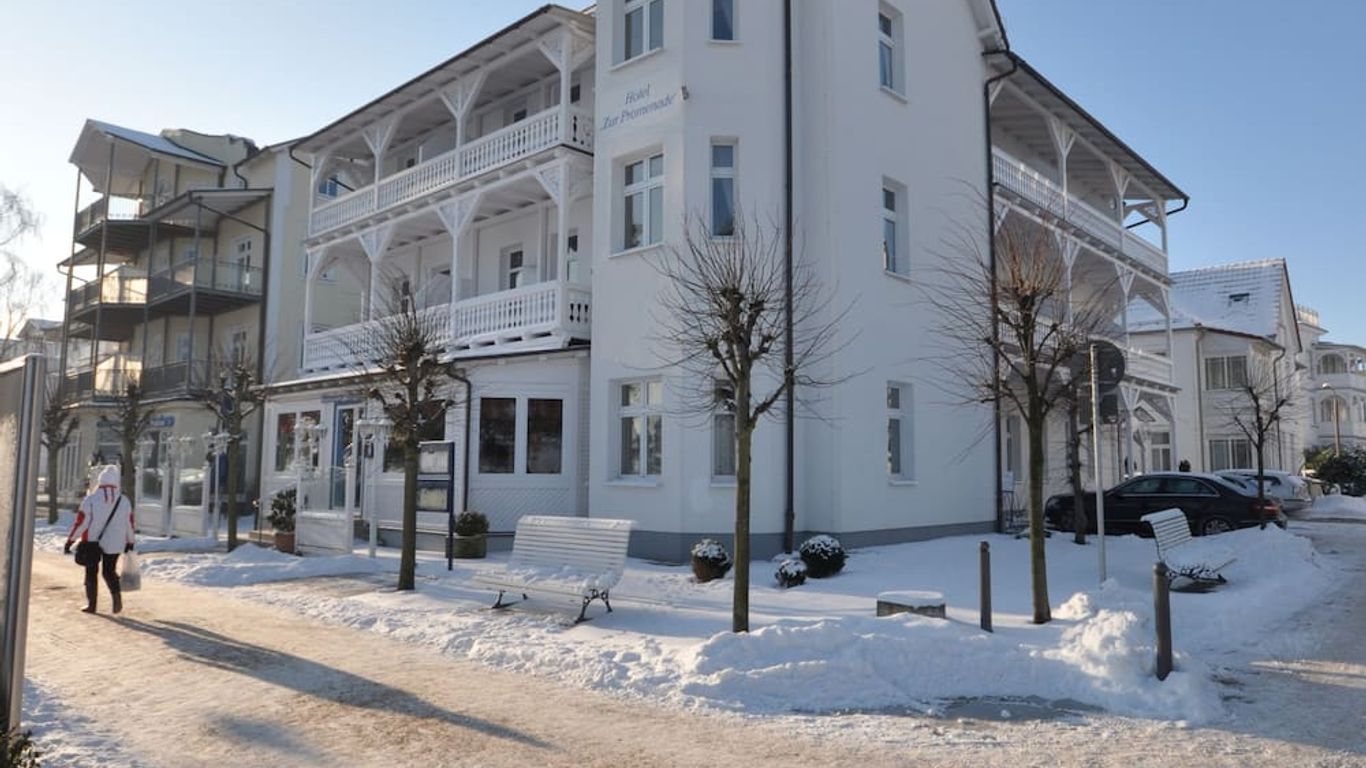 Strandhotel zur Promenade