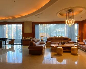 Monarch Plaza Hotel - Taoyuan City - Lobby