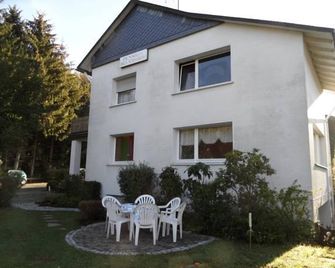 Famile Hotel Kameleon - Olsberg - Innenhof