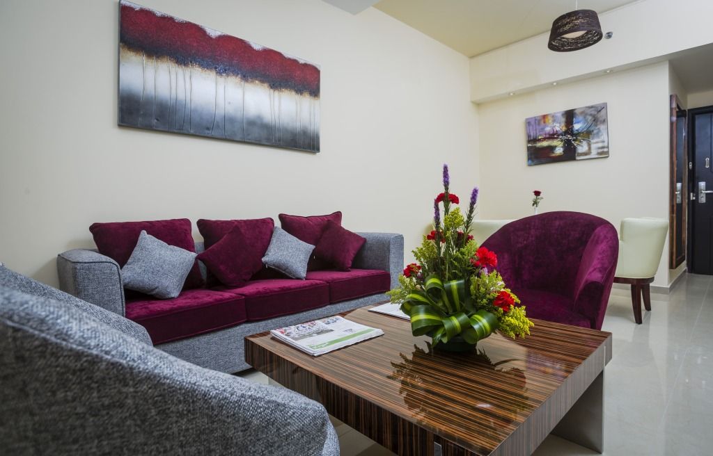 The View Al Barsha Hotel Apartments - Dubai - Living room