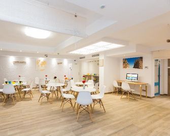 Singular Hostel By Eurotels - Palma - Restaurante