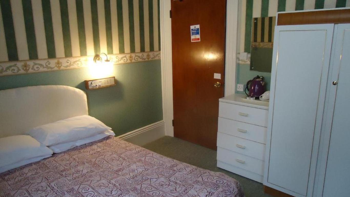 Abbey Court Hotel