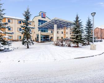 Motel 6 Red Deer - Red Deer - Rakennus