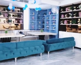 Luxe Vitassta - Lucknow - Σαλόνι