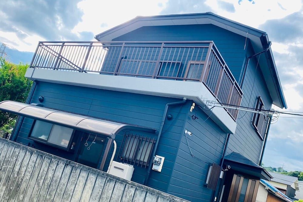 AZ Hotel in Sumoto - Sumoto - Budova