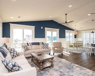 Long Call by Oak Island Accommodations - Oak Island - Sala de estar