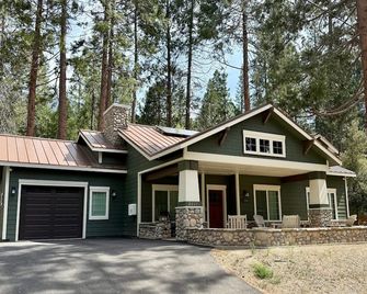 Black Bear Bungalow - Wawona - Edificio